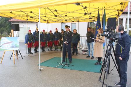 TEMELJNI KAMEN DOMA ZAŠČITE IN REŠEVANJA Z MEDGENERACIJSKIM CENTROM RAKEK 13 FOTO LJUBO VUKELIČ